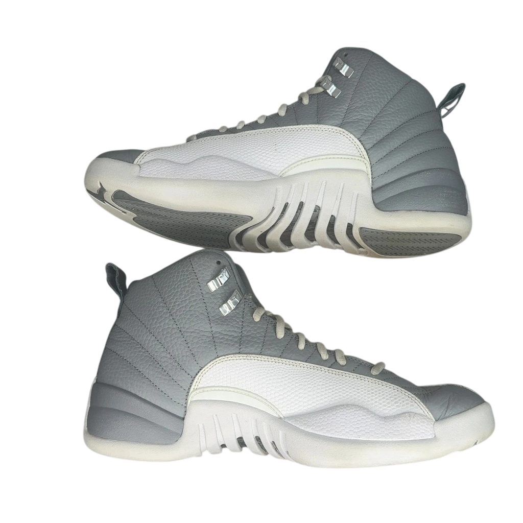 Jordan 12 Retro Stealth 10.5 (Pre-Owned)