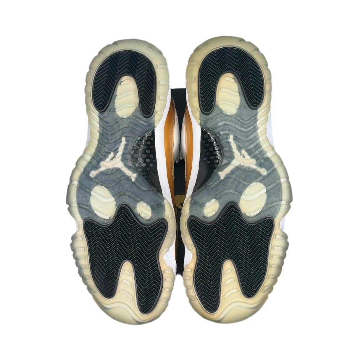 Jordan 11 Retro Low Closing Ceremony (Size 9)