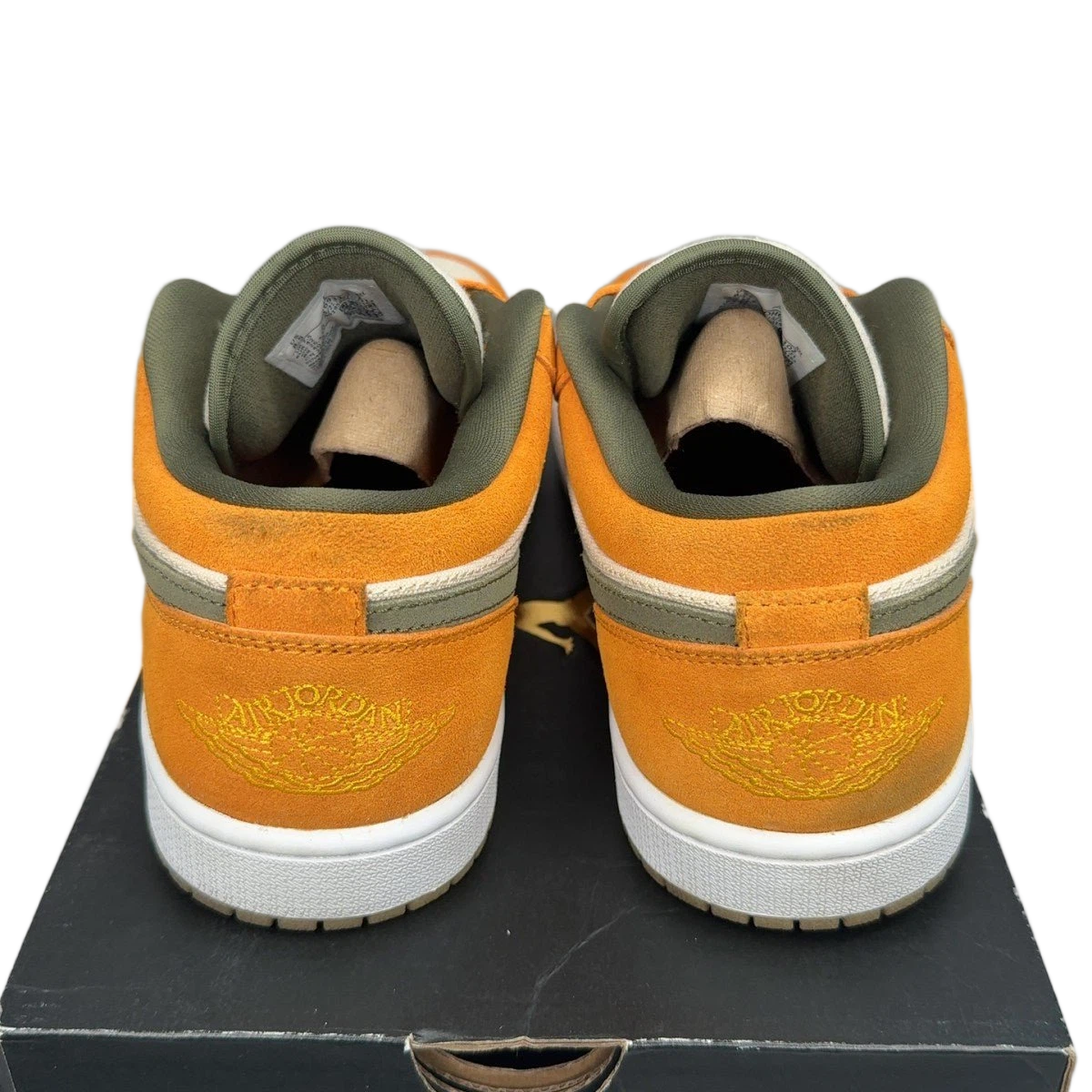 Jordan 1 Low SE Light Curry (Size 8.5)