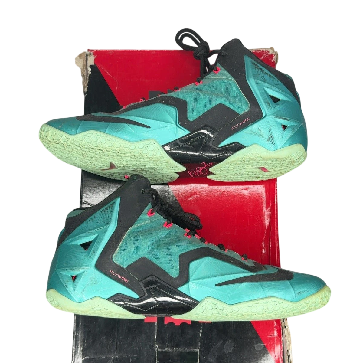 Nike LeBron 11 South Beach (Size 10.5)