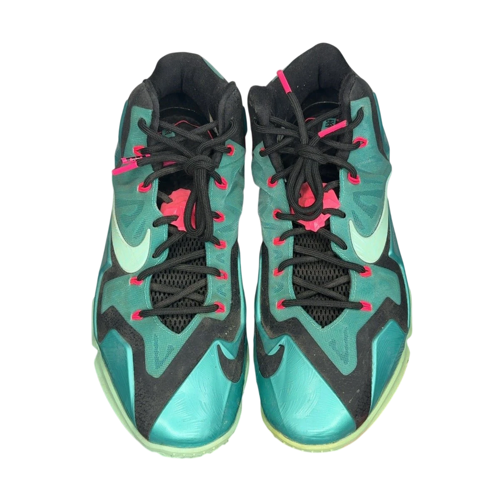 Nike LeBron 11 South Beach (Size 10.5)
