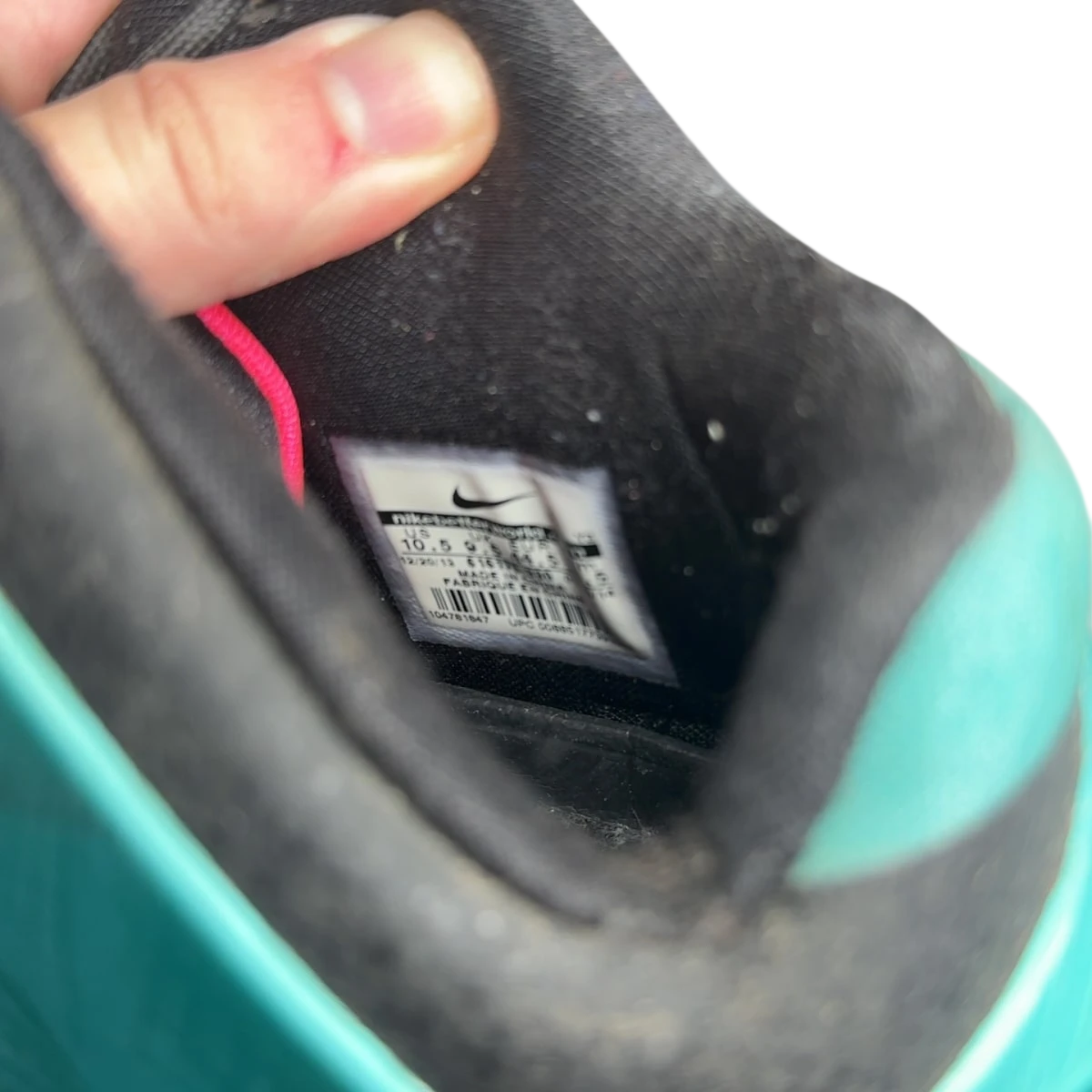 Nike LeBron 11 South Beach (Size 10.5)