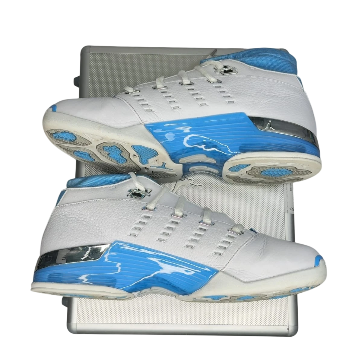Jordan 17 Retro Low SP University Blue (2024) (Size 11)