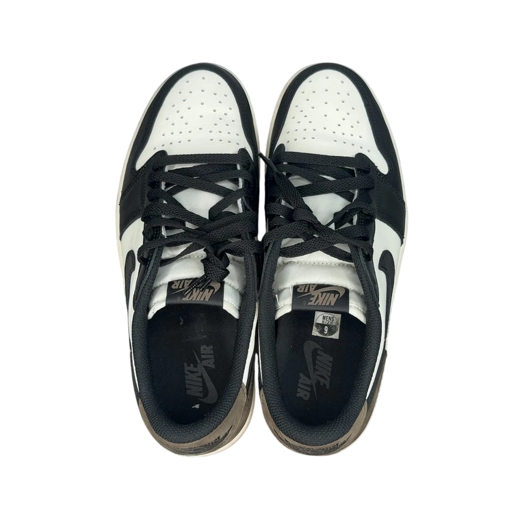 Jordan 1 Retro Low OG Mocha 9 (Size 9)
