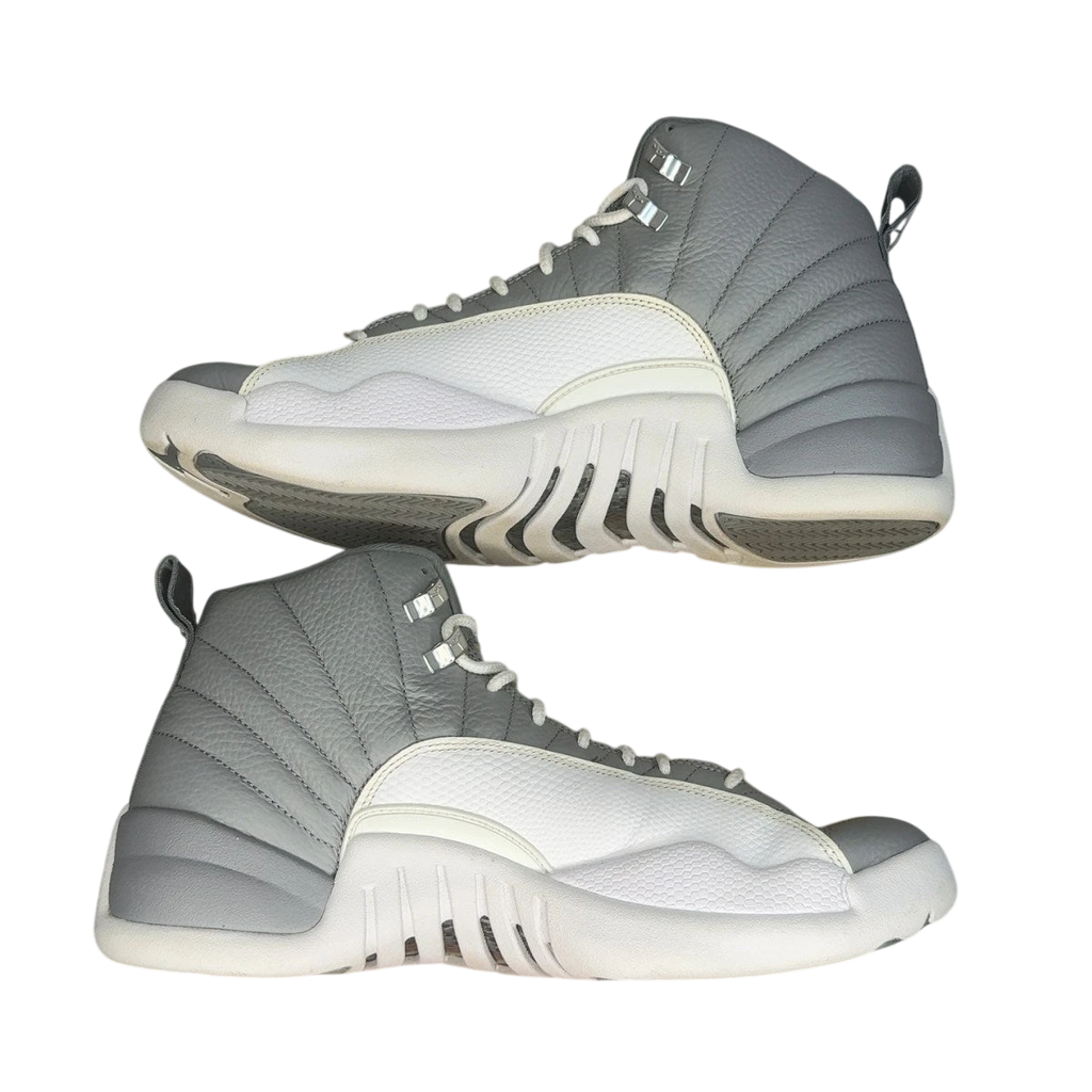 Jordan 12 Retro Stealth (Size 10.5)