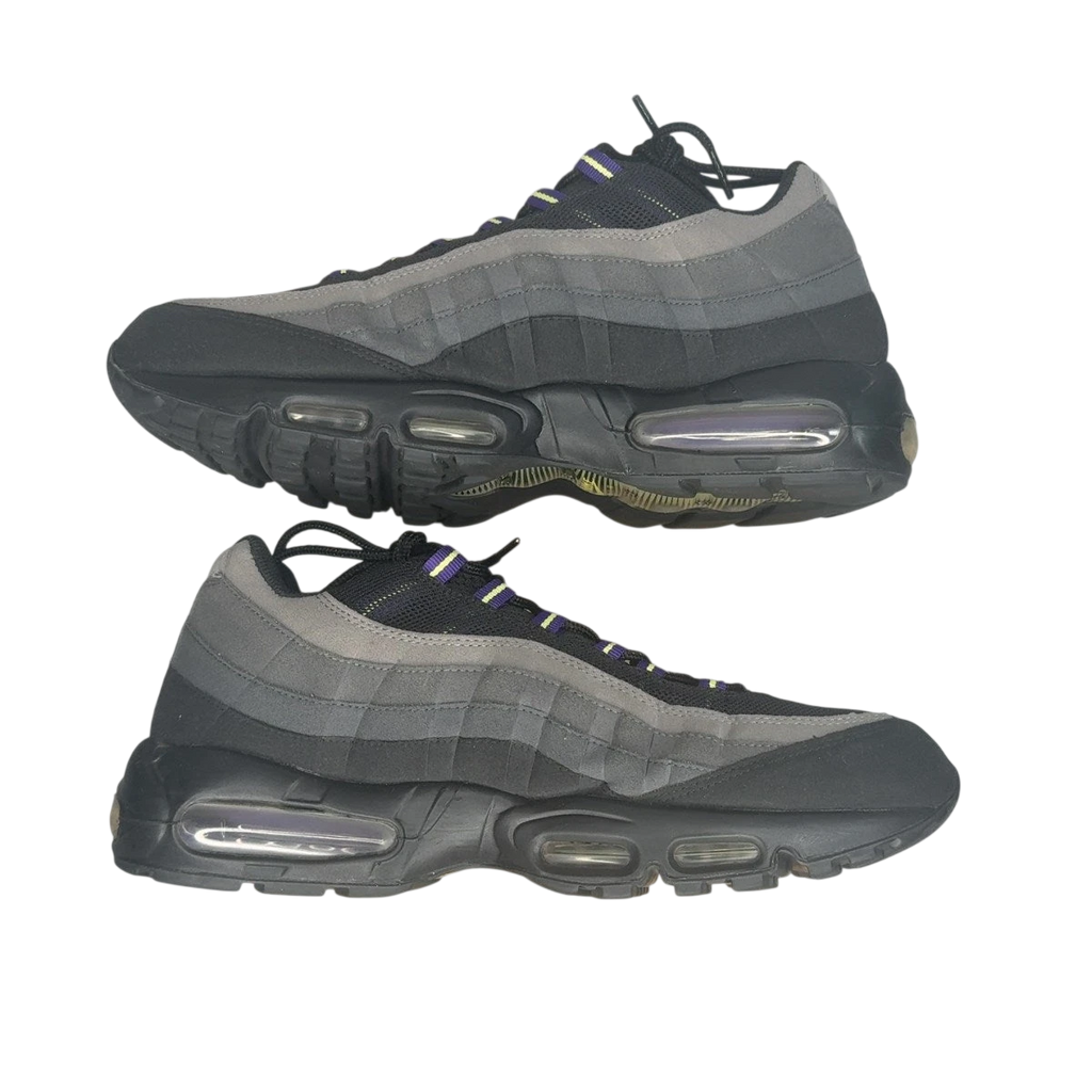 Nike Air Max 95 Black Dark Shadow (Size 10.5)