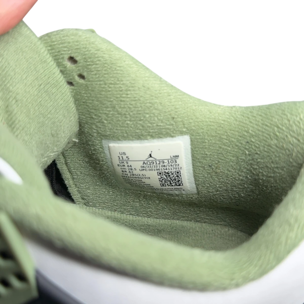 Jordan 4 Retro Seafoam (Size 10)