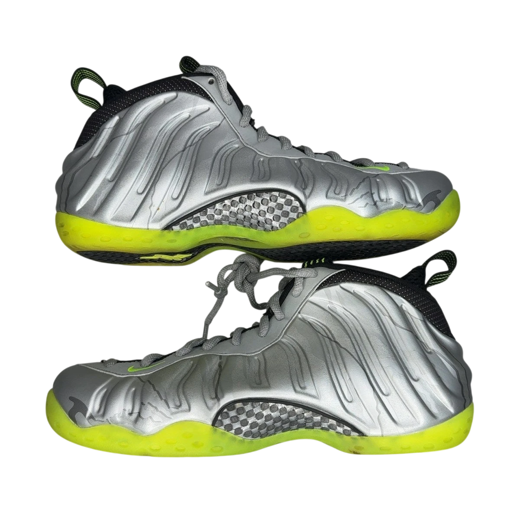 Nike Air Foamposite One Silver Volt Camo (Size 9)