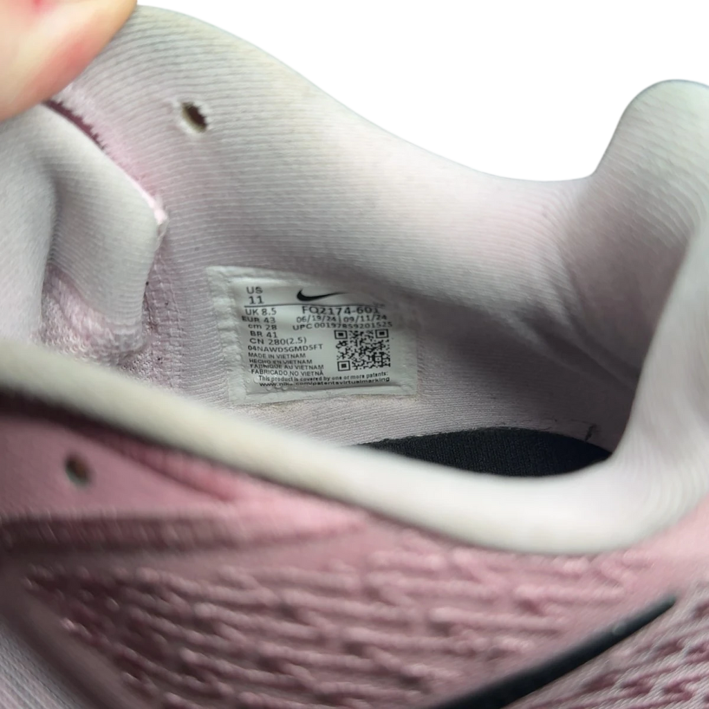 Nike Sabrina 2 Pink Foam (Size 9.5)
