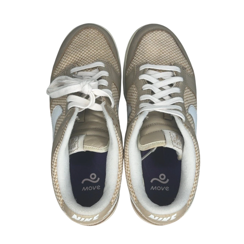 Nike Dunk Low (Size 9)