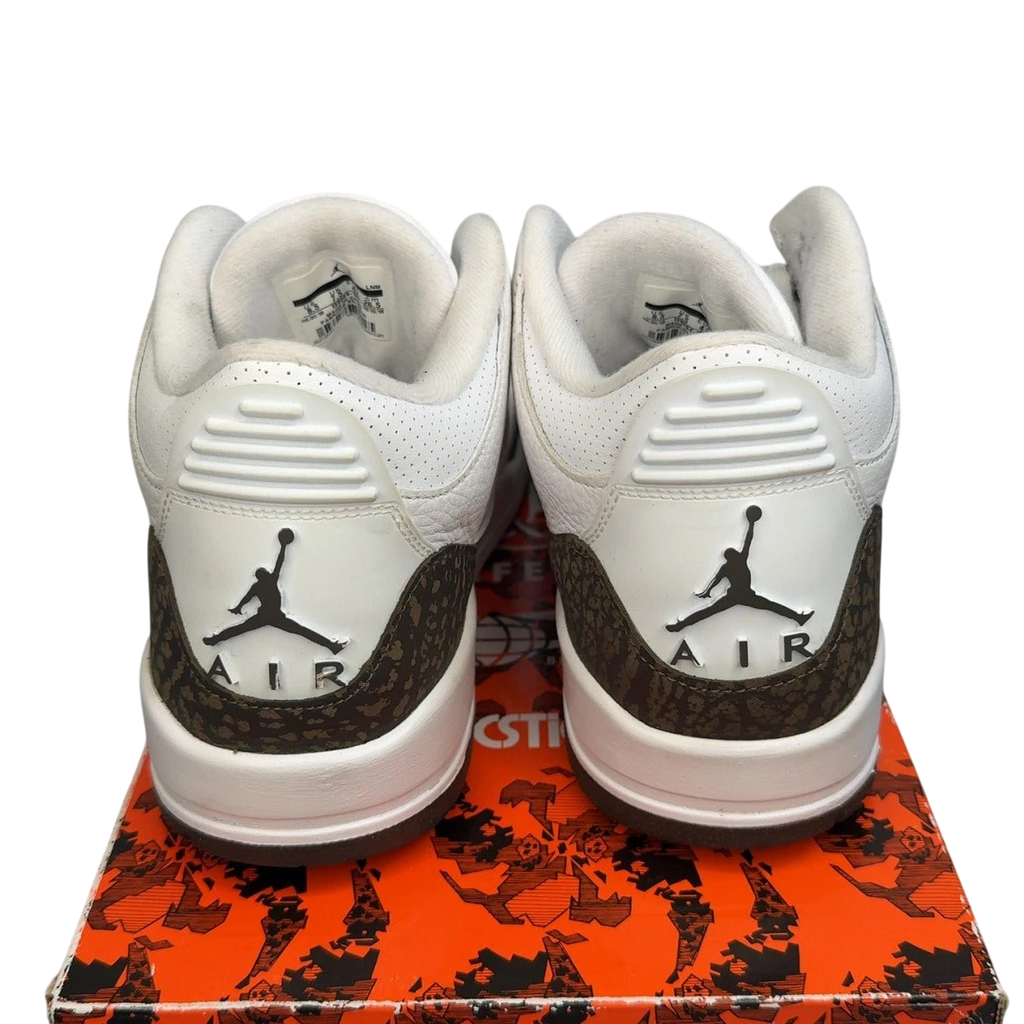 Jordan 3 Retro Mocha (2018) (Size 8.5)